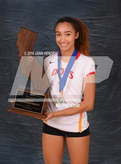 Thumbnail 3 in Cathedral Catholic (CIF State D2 Awards) photogallery.