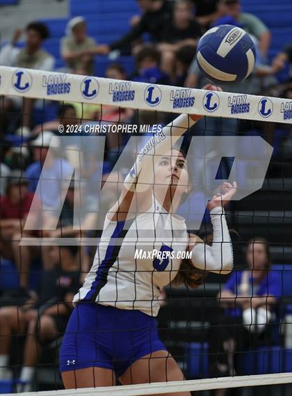 Thumbnail 2 in Gatesville @ Lampasas photogallery.