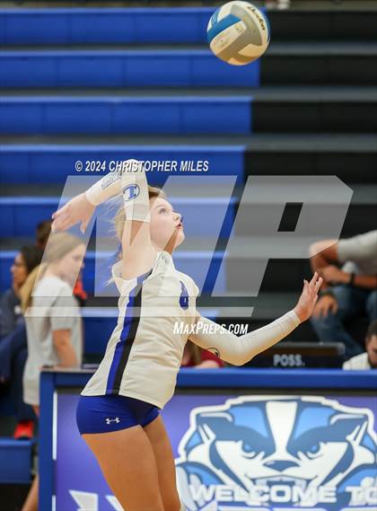 Thumbnail 2 in Gatesville @ Lampasas photogallery.
