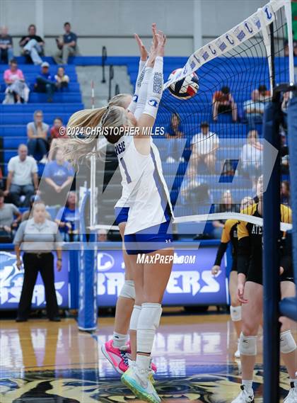 Thumbnail 2 in Gatesville @ Lampasas photogallery.