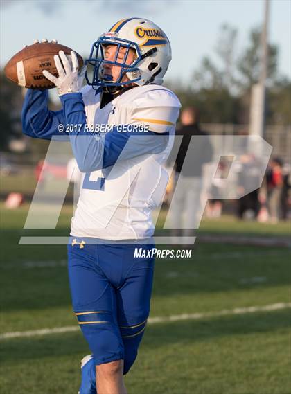 Thumbnail 3 in Catholic Memorial @ Muskego photogallery.