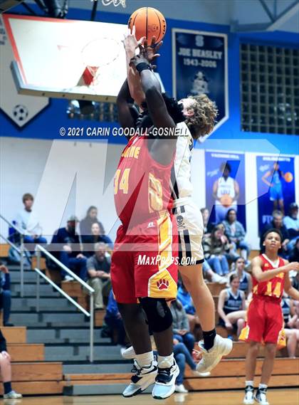 Thumbnail 3 in Lejeune @ Swansboro photogallery.