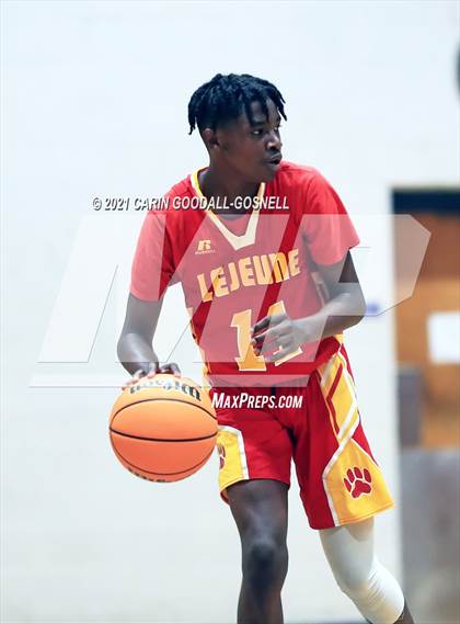 Thumbnail 1 in Lejeune @ Swansboro photogallery.