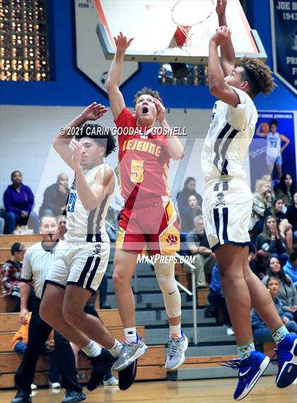 Thumbnail 2 in Lejeune @ Swansboro photogallery.