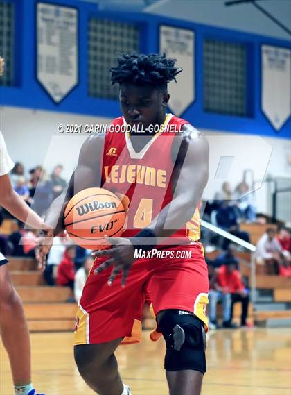 Thumbnail 3 in Lejeune @ Swansboro photogallery.