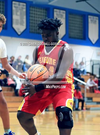 Thumbnail 1 in Lejeune @ Swansboro photogallery.