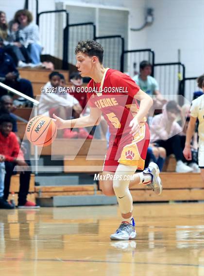 Thumbnail 3 in Lejeune @ Swansboro photogallery.