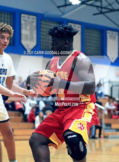 Thumbnail 3 in Lejeune @ Swansboro photogallery.