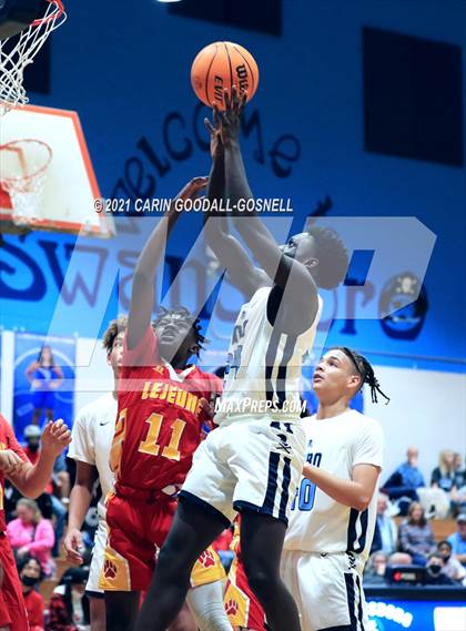 Thumbnail 2 in Lejeune @ Swansboro photogallery.