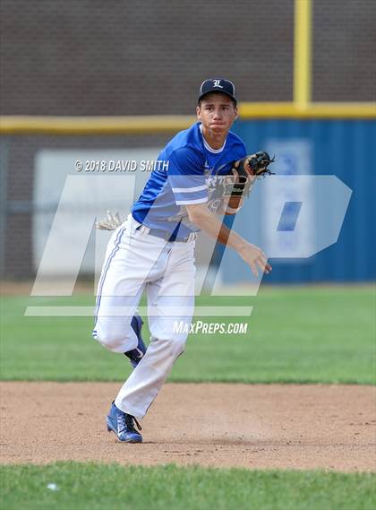 Thumbnail 3 in Blue Springs South @ Liberty (MSHSAA Class 5 Quarterfinal) photogallery.