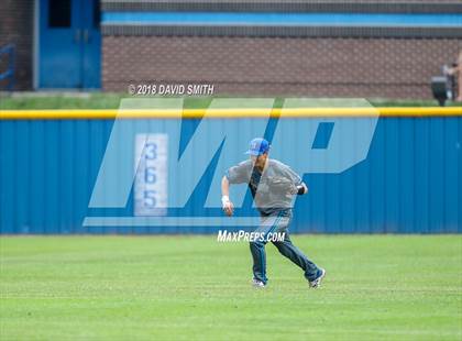 Thumbnail 2 in Blue Springs South @ Liberty (MSHSAA Class 5 Quarterfinal) photogallery.