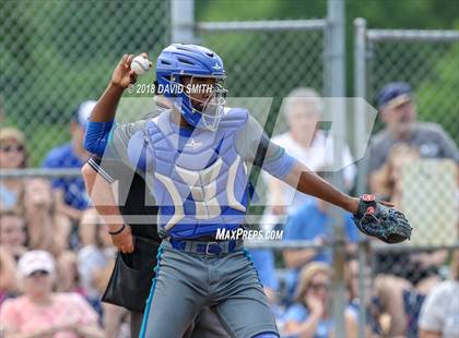 Thumbnail 1 in Blue Springs South @ Liberty (MSHSAA Class 5 Quarterfinal) photogallery.