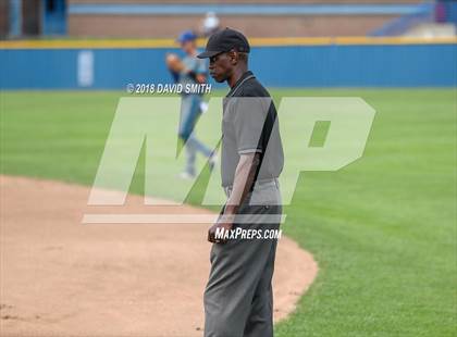 Thumbnail 3 in Blue Springs South @ Liberty (MSHSAA Class 5 Quarterfinal) photogallery.