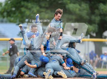 Thumbnail 1 in Blue Springs South @ Liberty (MSHSAA Class 5 Quarterfinal) photogallery.