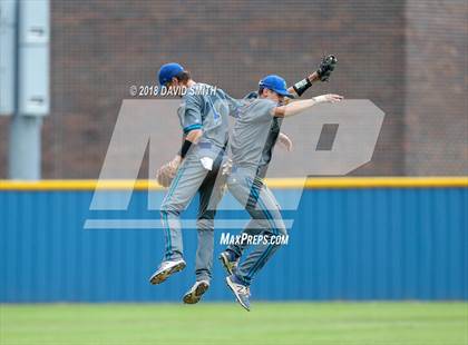 Thumbnail 2 in Blue Springs South @ Liberty (MSHSAA Class 5 Quarterfinal) photogallery.