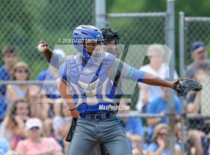Thumbnail 3 in Blue Springs South @ Liberty (MSHSAA Class 5 Quarterfinal) photogallery.