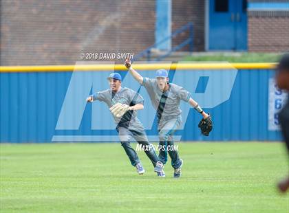Thumbnail 3 in Blue Springs South @ Liberty (MSHSAA Class 5 Quarterfinal) photogallery.