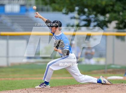 Thumbnail 1 in Blue Springs South @ Liberty (MSHSAA Class 5 Quarterfinal) photogallery.