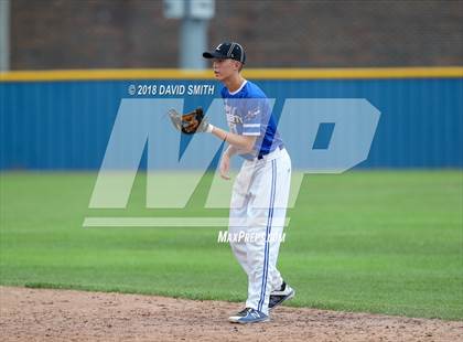 Thumbnail 1 in Blue Springs South @ Liberty (MSHSAA Class 5 Quarterfinal) photogallery.