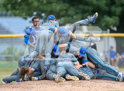 Thumbnail 1 in Blue Springs South @ Liberty (MSHSAA Class 5 Quarterfinal) photogallery.