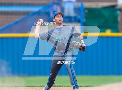 Thumbnail 3 in Blue Springs South @ Liberty (MSHSAA Class 5 Quarterfinal) photogallery.