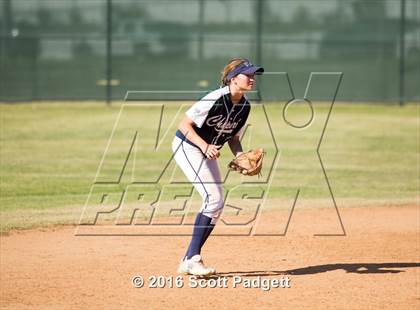 Thumbnail 3 in Chaparral @ Great Oak photogallery.