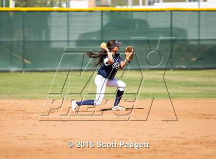 Thumbnail 2 in Chaparral @ Great Oak photogallery.