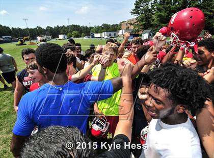 Thumbnail 1 in Dunwoody (Denver Broncos' Demaryius Thomas visit) photogallery.