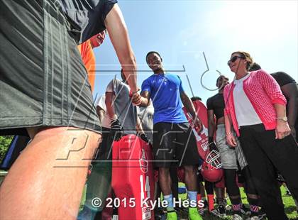 Thumbnail 3 in Dunwoody (Denver Broncos' Demaryius Thomas visit) photogallery.