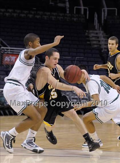 Thumbnail 2 in Skyline vs. Gilbert photogallery.