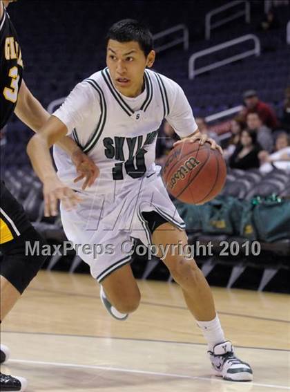 Thumbnail 1 in Skyline vs. Gilbert photogallery.