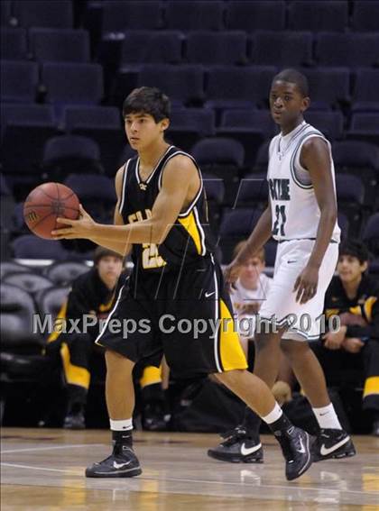 Thumbnail 1 in Skyline vs. Gilbert photogallery.