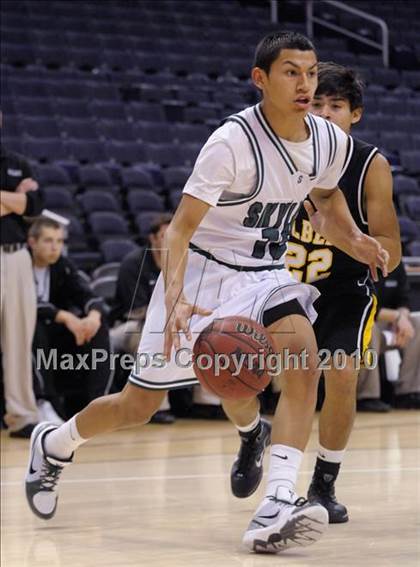 Thumbnail 1 in Skyline vs. Gilbert photogallery.