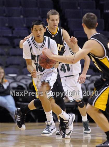 Thumbnail 3 in Skyline vs. Gilbert photogallery.