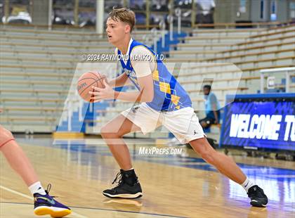 Thumbnail 2 in Hanover Central vs Homestead (IBCA / IHSAA Showcase) photogallery.