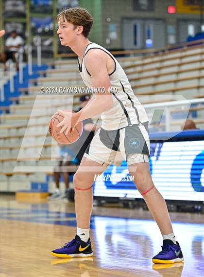 Thumbnail 1 in Hanover Central vs Homestead (IBCA / IHSAA Showcase) photogallery.