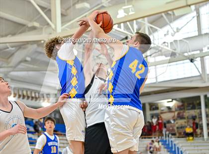 Thumbnail 1 in Hanover Central vs Homestead (IBCA / IHSAA Showcase) photogallery.