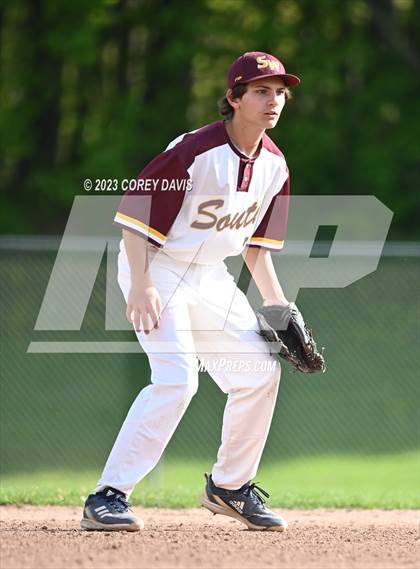 Thumbnail 1 in South Windsor @ Newington photogallery.