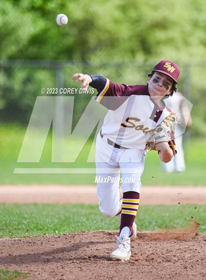 Thumbnail 1 in South Windsor @ Newington photogallery.