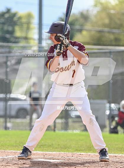 Thumbnail 1 in South Windsor @ Newington photogallery.