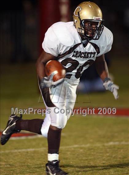 Thumbnail 3 in Crockett @ Lake Travis (Texas Bi-District Playoffs) photogallery.
