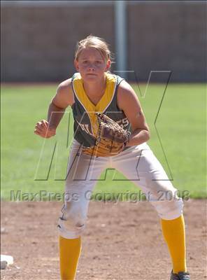 Thumbnail 2 in Lindhurst vs. Le Grand (CIF SJS D6 Playoffs) photogallery.