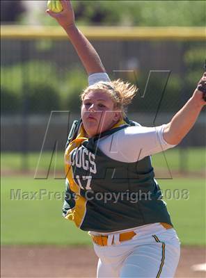Thumbnail 2 in Lindhurst vs. Le Grand (CIF SJS D6 Playoffs) photogallery.