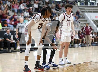 Thumbnail 2 in Plano vs. Guyer (UIL 6A Bi-District) photogallery.