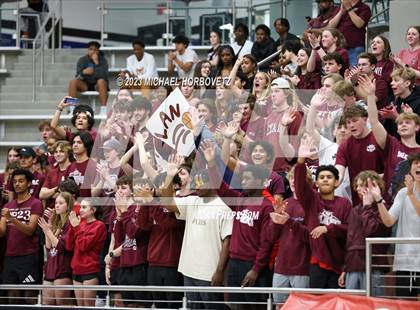Thumbnail 2 in Plano vs. Guyer (UIL 6A Bi-District) photogallery.