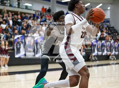 Thumbnail 2 in Plano vs. Guyer (UIL 6A Bi-District) photogallery.