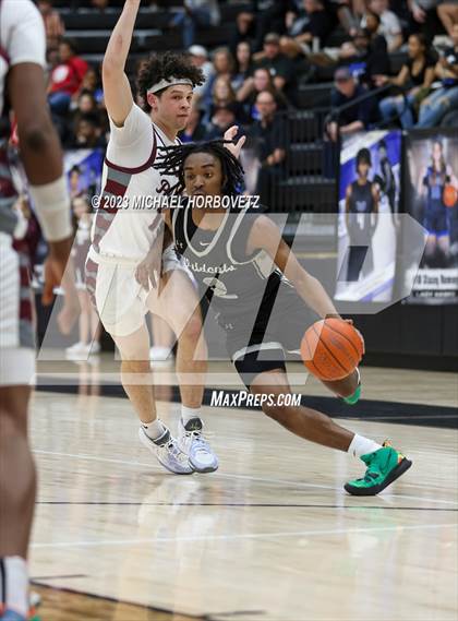 Thumbnail 1 in Plano vs. Guyer (UIL 6A Bi-District) photogallery.