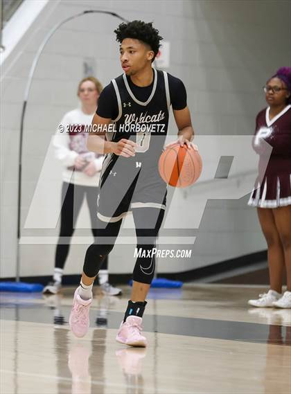 Thumbnail 2 in Plano vs. Guyer (UIL 6A Bi-District) photogallery.