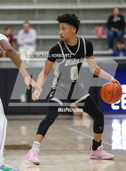 Thumbnail 3 in Plano vs. Guyer (UIL 6A Bi-District) photogallery.