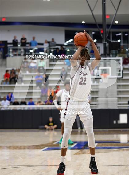 Thumbnail 2 in Plano vs. Guyer (UIL 6A Bi-District) photogallery.